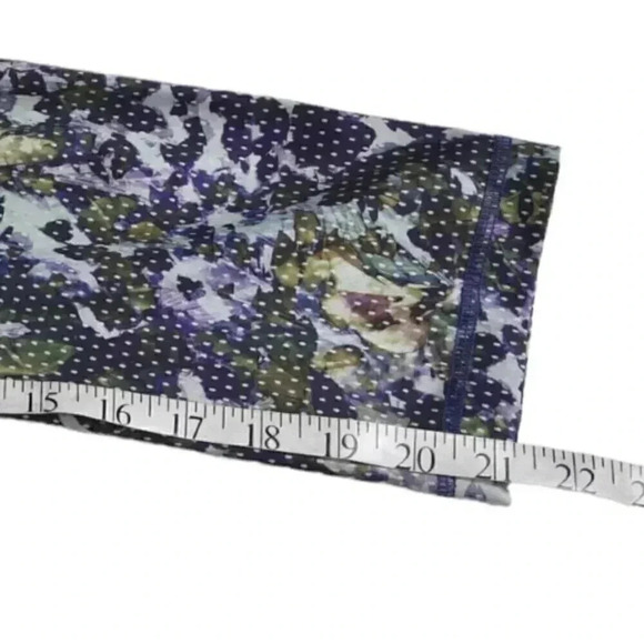 Lululemon Wunder Under Crop II *Full-On Luxtreme (Roll Down) Floral Size 4 - Picture 15 of 15